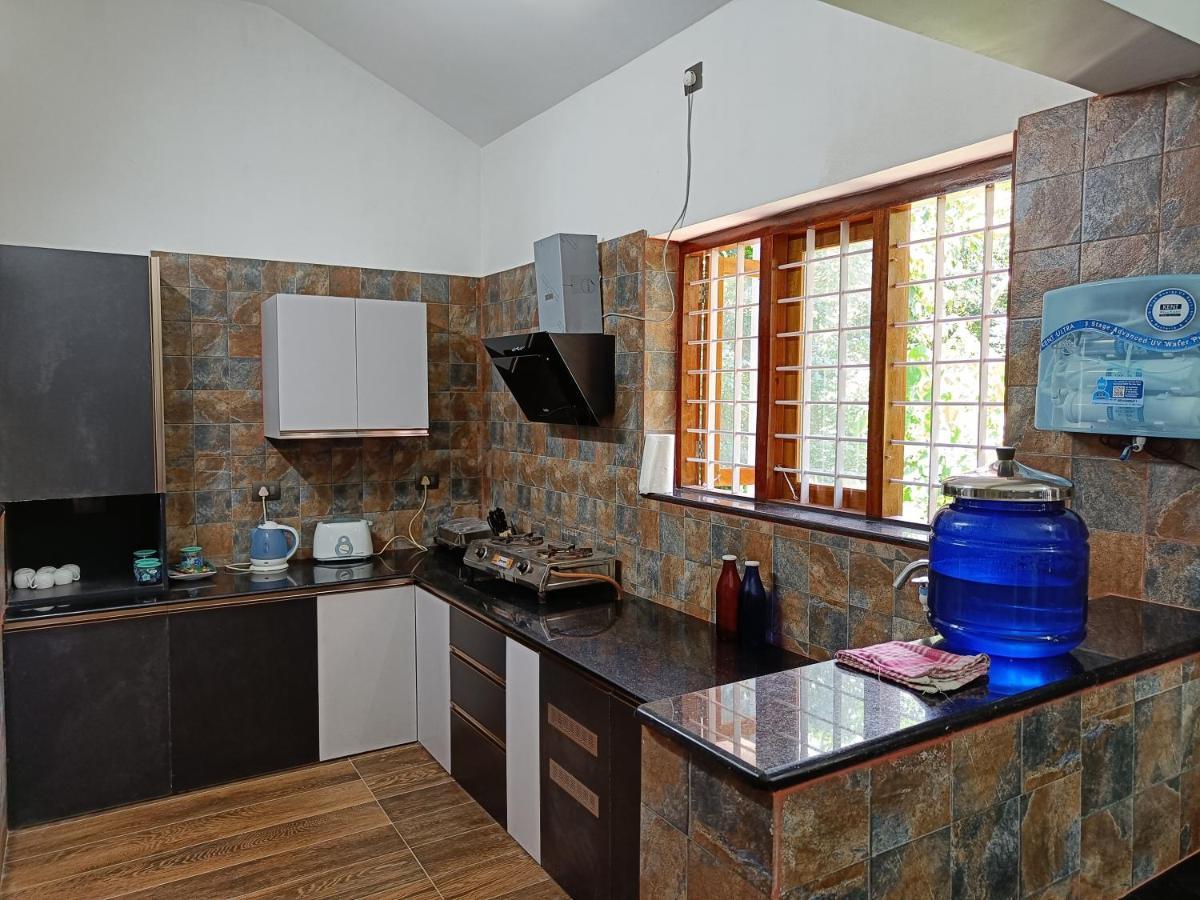 Anandam Stays - Premium 3Bhk Plush Homestay, Vaikom Near Kumarakom Kültér fotó