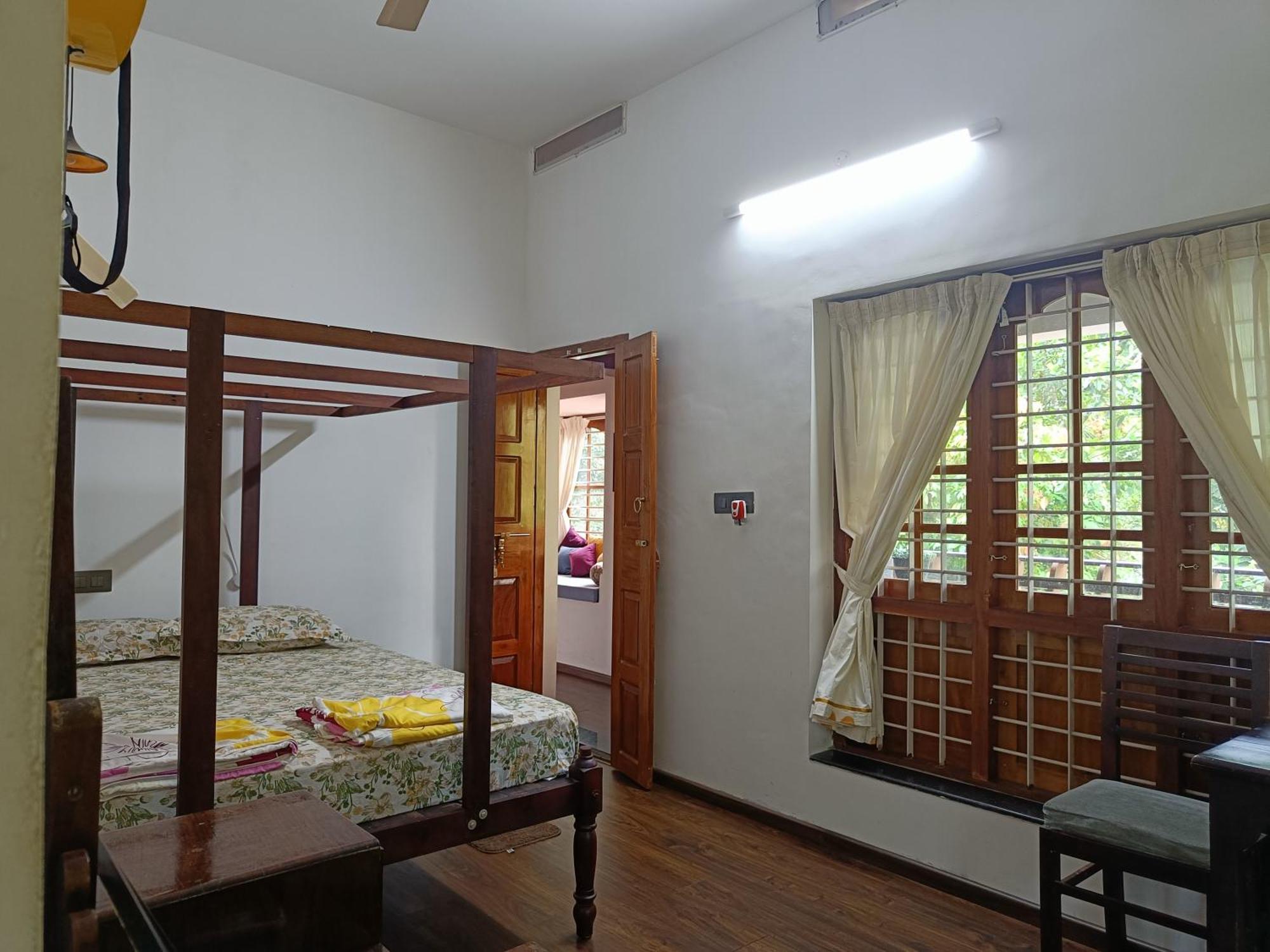 Anandam Stays - Premium 3Bhk Plush Homestay, Vaikom Near Kumarakom Kültér fotó