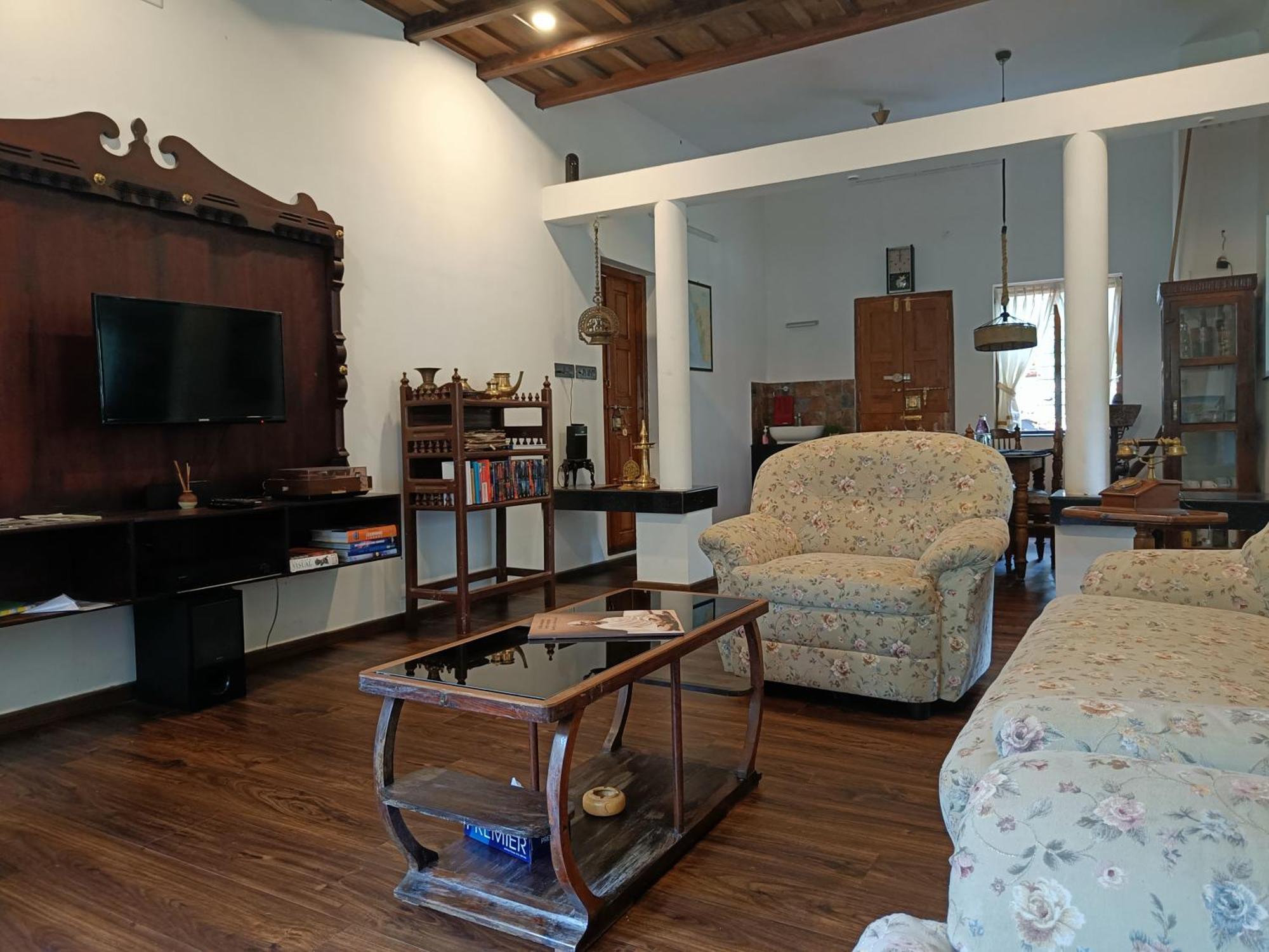 Anandam Stays - Premium 3Bhk Plush Homestay, Vaikom Near Kumarakom Kültér fotó